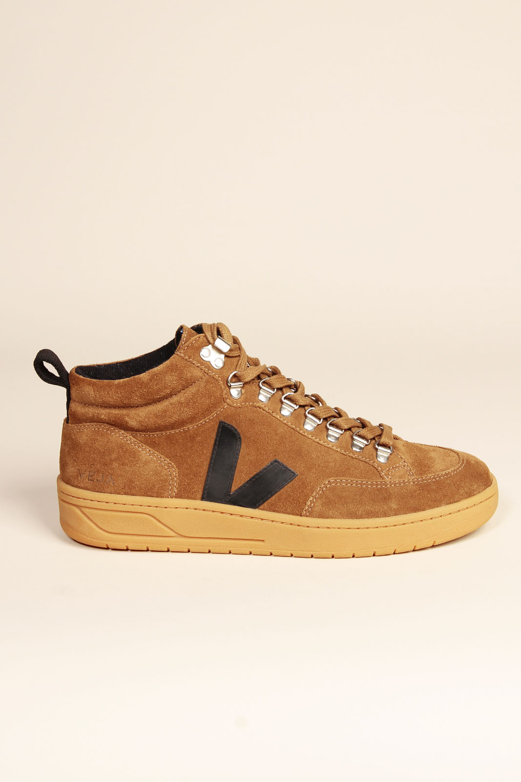 VEJA Mod. RORAIMA SUEDE BROWN BLACK NATURAL