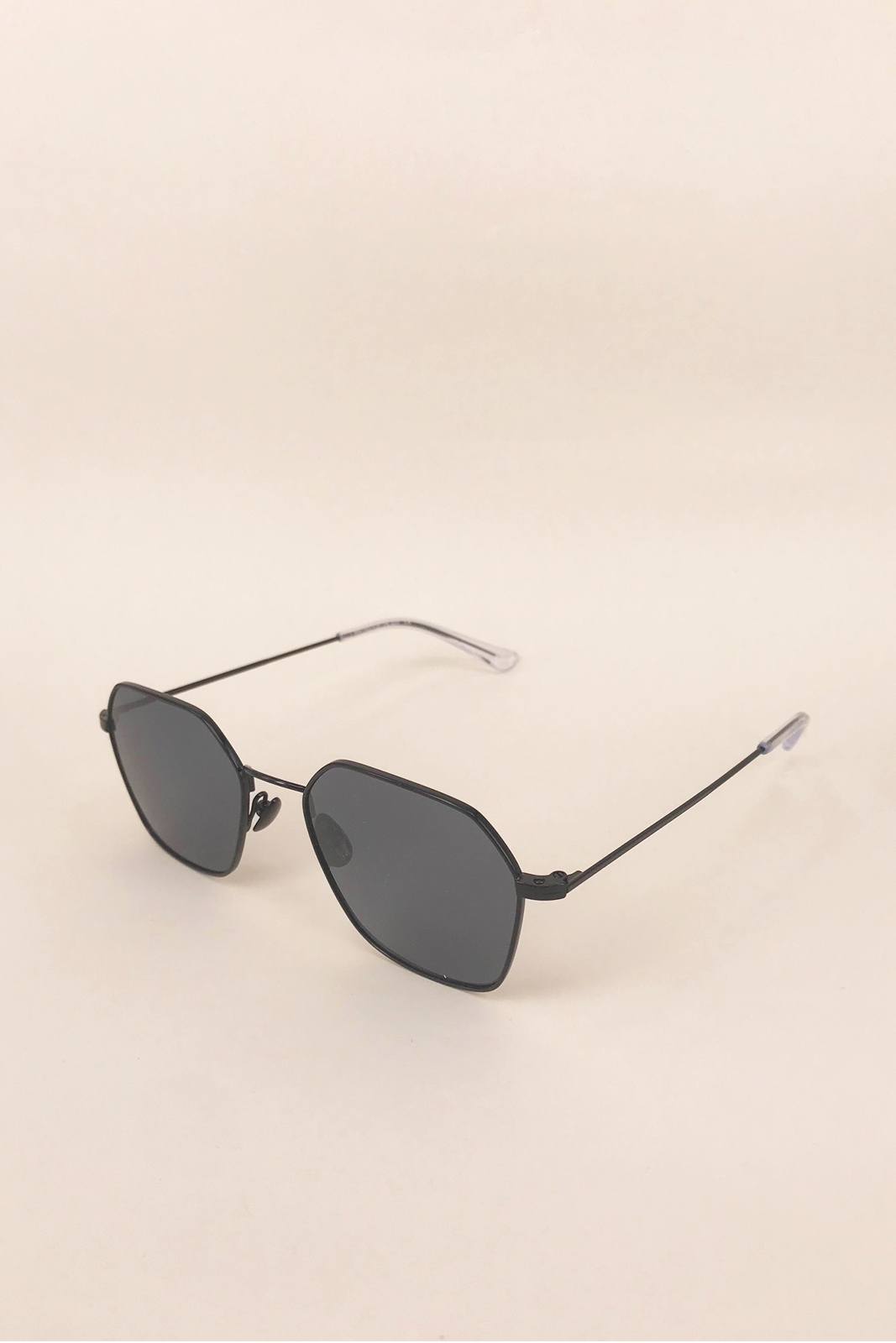 WFTS Mod. ACAPULCO BLACK WFTS Mod. ACAPULCO BLACK