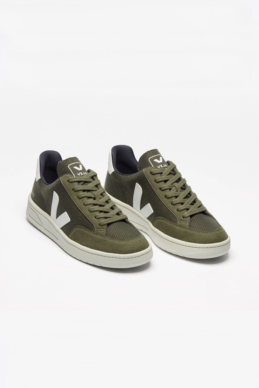 VEJA Mod. V12 B-MESH OLIVE WHITE