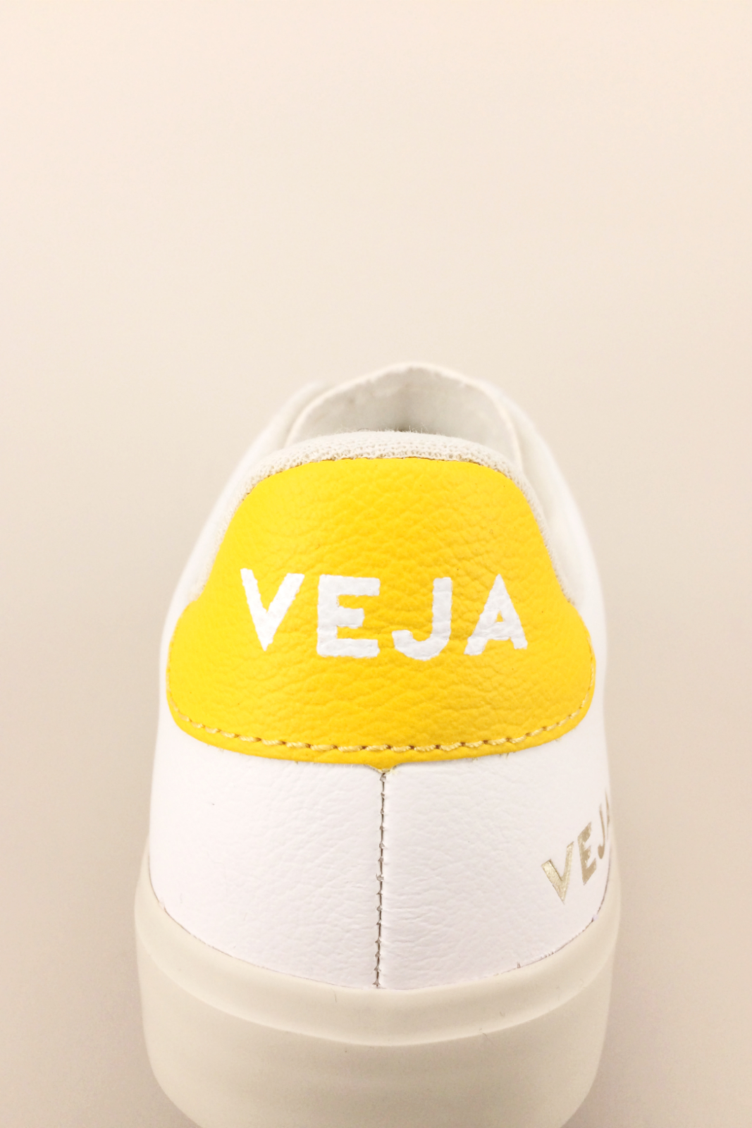 VEJA Mod. CAMPO WHITE TONIC VEJA Mod. CAMPO WHITE TONIC
