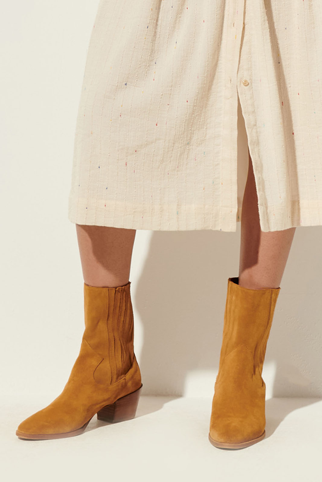 SESSUN Mod. WAYNE HONEY SUEDE